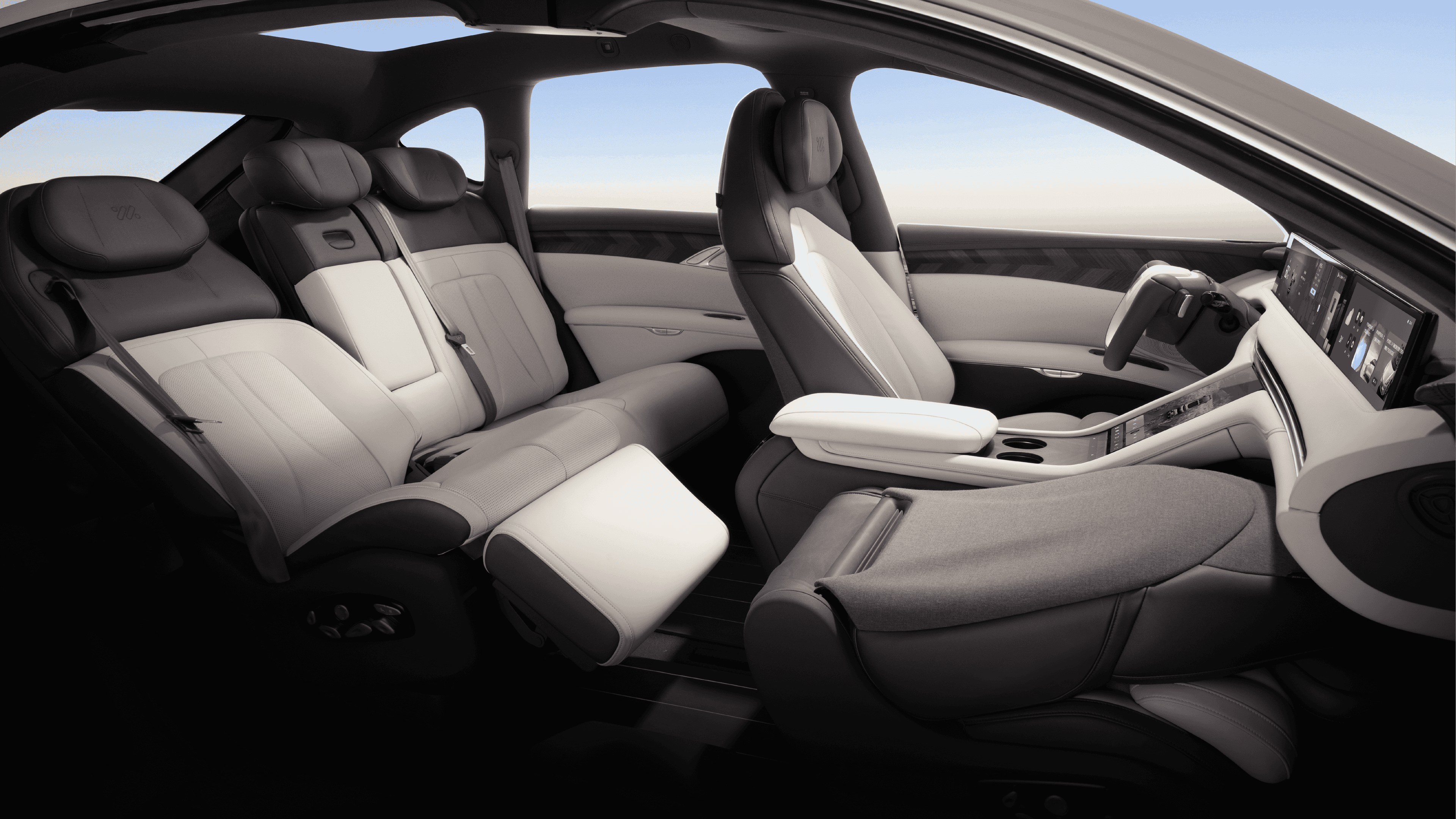 ls7 electric car interior screen